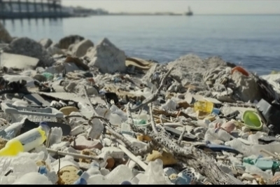 Break-up with single-use plastics (video)